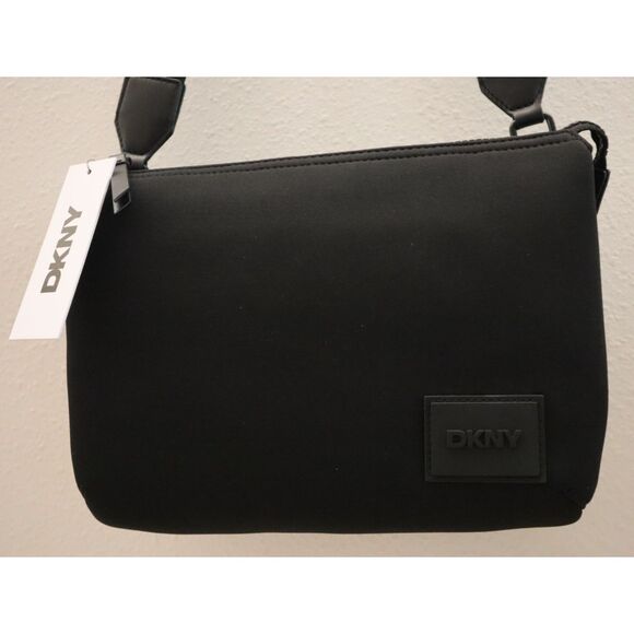 DKNY R41EDW14 Women's Black Tilly Medium Triple Compartment Crossbody Bag - Picture 3 of 16